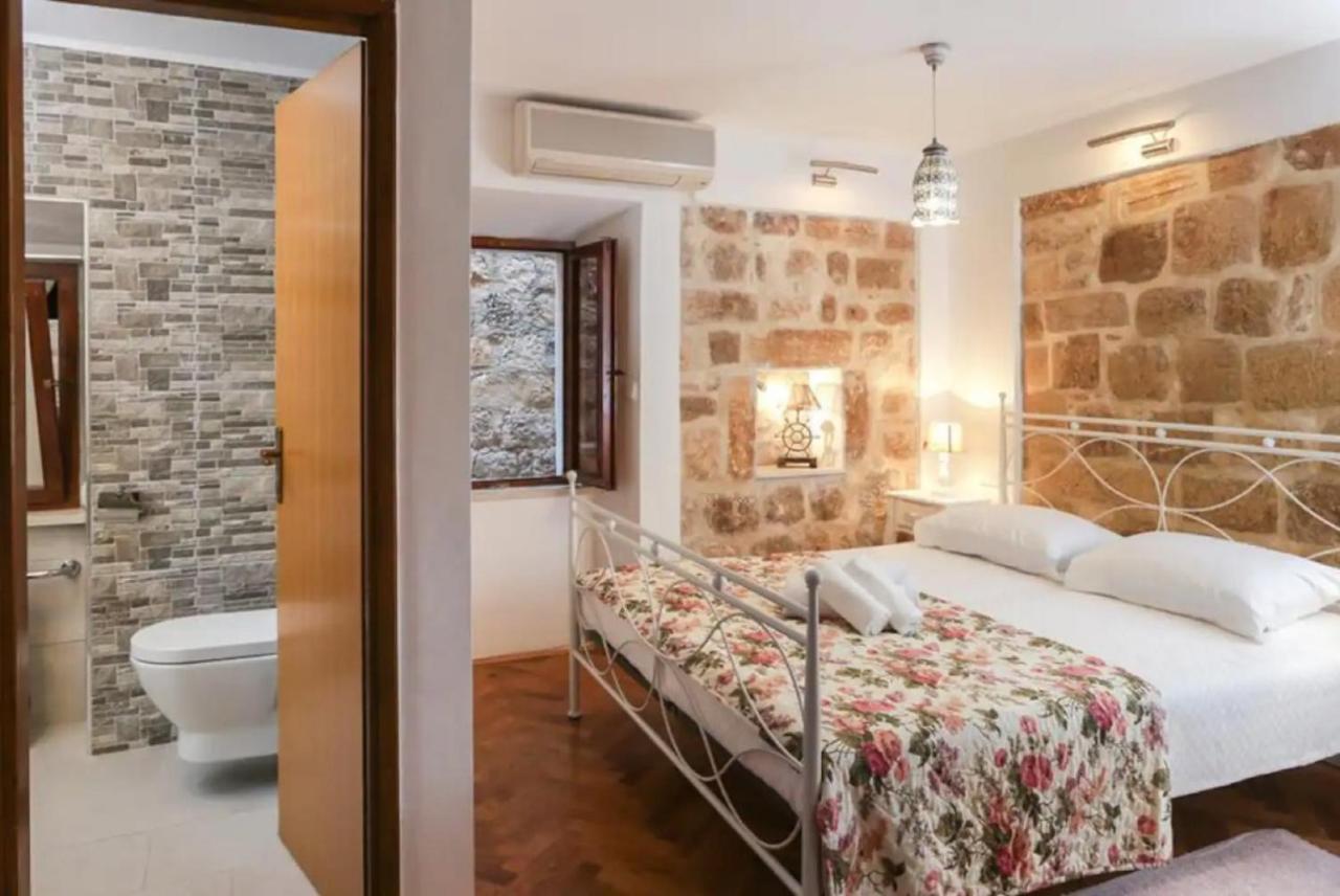 Figura Suites دوبروفينك المظهر الخارجي الصورة